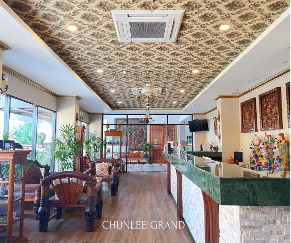 Hotel Chunlee Grand Korat Nakhonratchasima Esterno foto