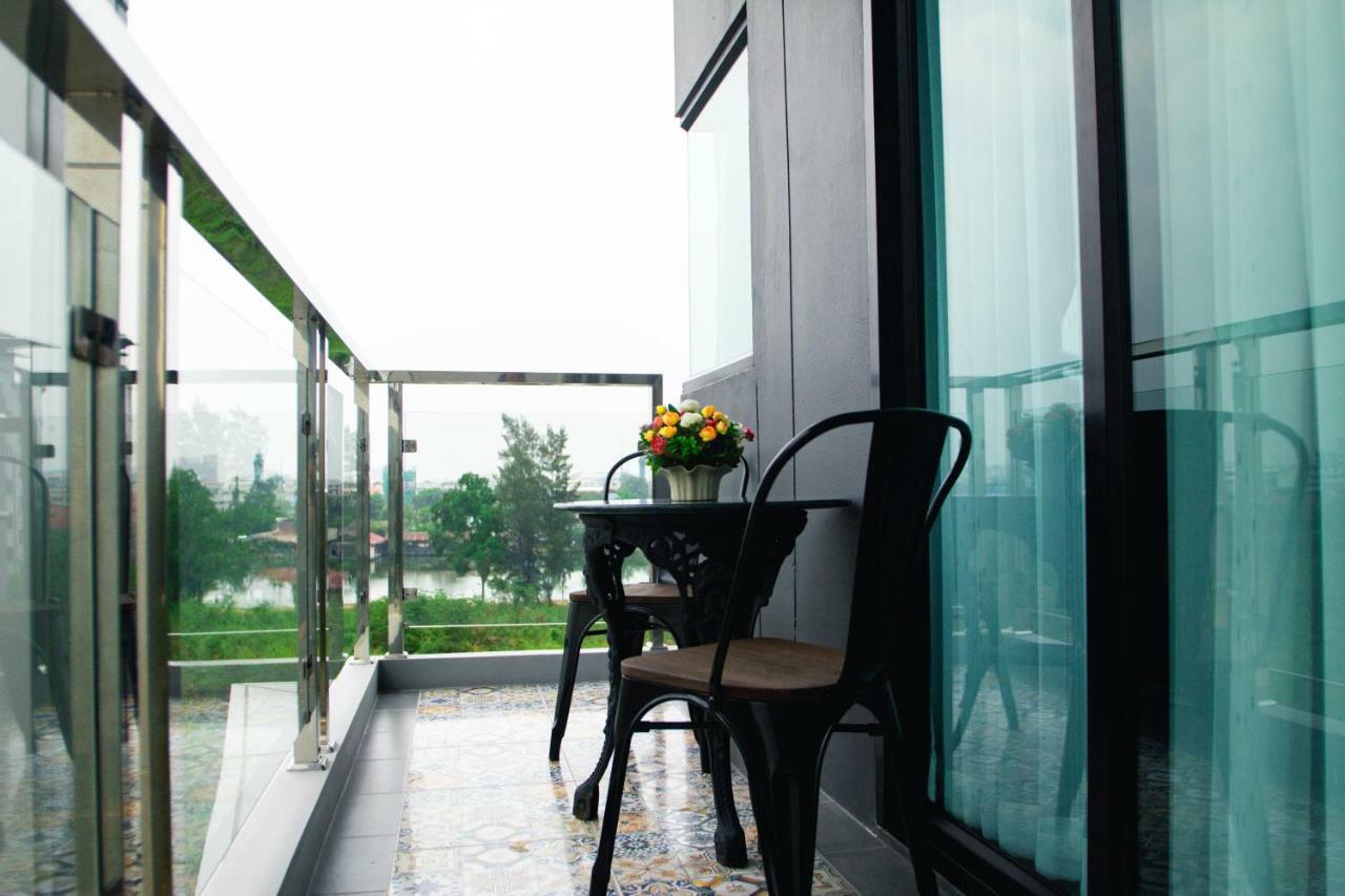 Hotel Chunlee Grand Korat Nakhonratchasima Esterno foto