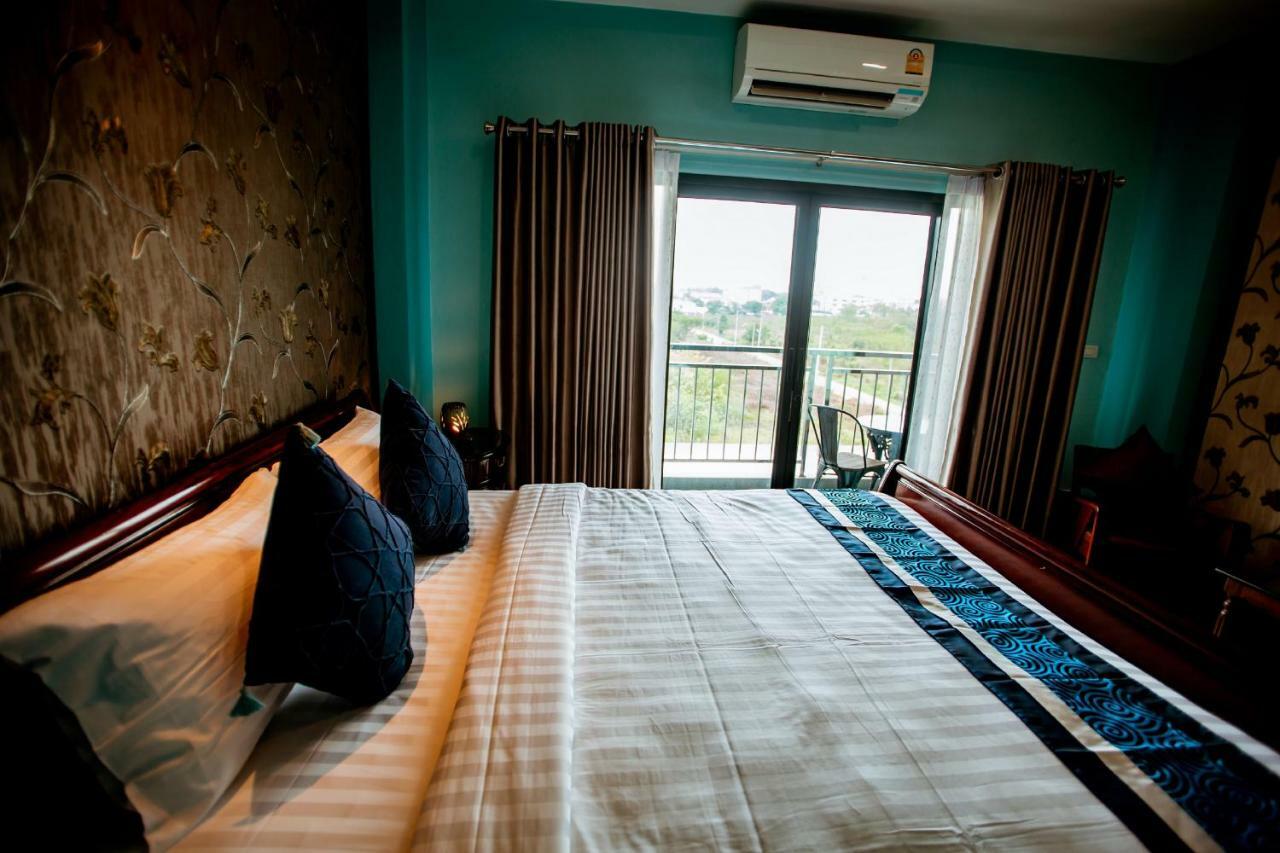 Hotel Chunlee Grand Korat Nakhonratchasima Esterno foto
