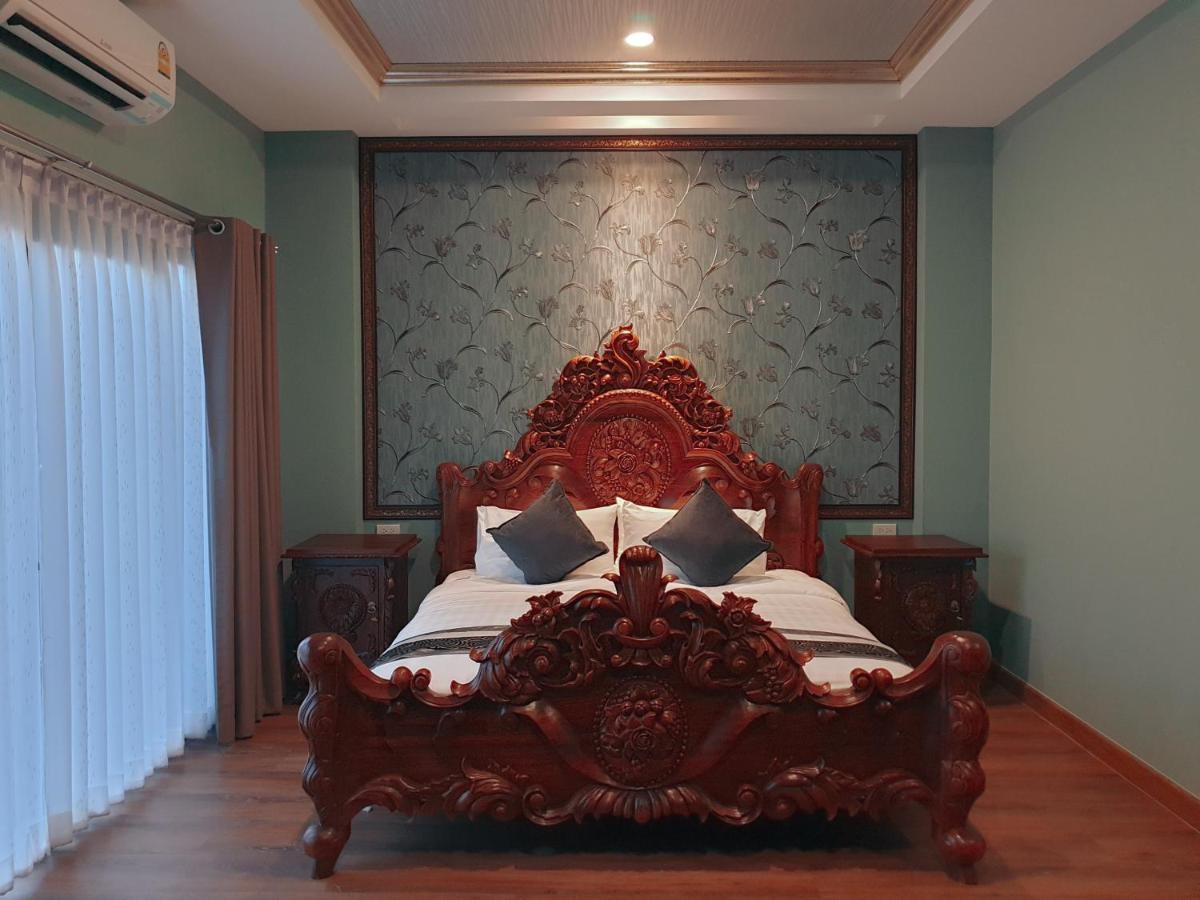 Hotel Chunlee Grand Korat Nakhonratchasima Esterno foto